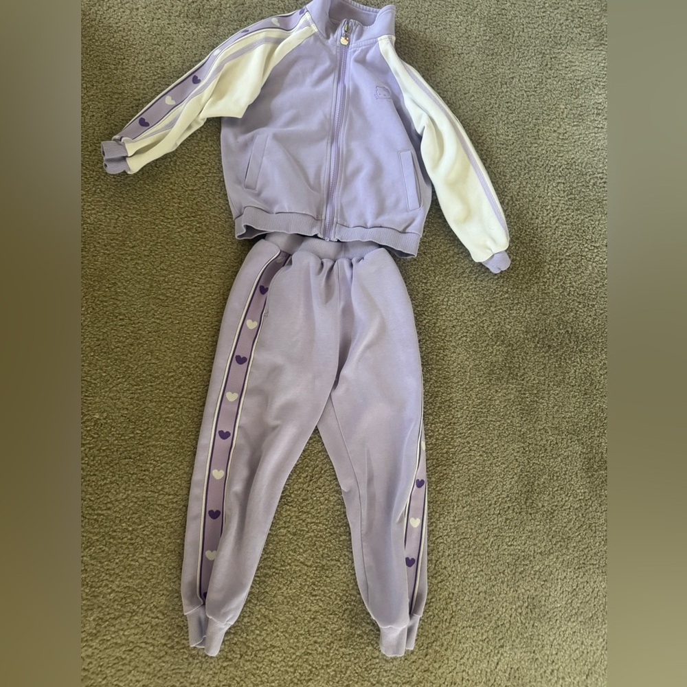 Hello kitty purple Jacket & Joggers Set size 6-7